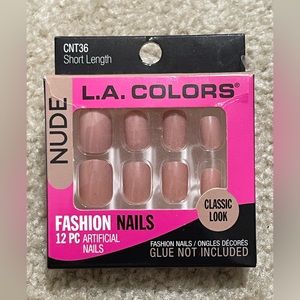 L.A. Colors NUDE, SHORT LENGTH